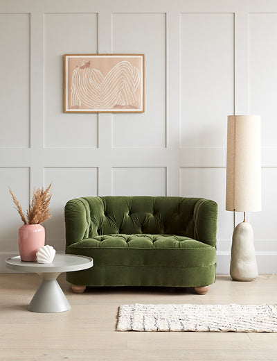 Lily Love Seat